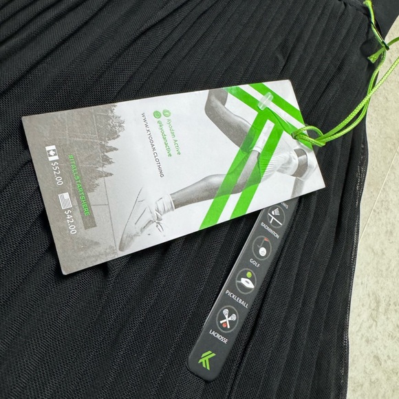 New with tags Kyodan Black Pleated Skirt mini active with shirts under style - Picture 3 of 6